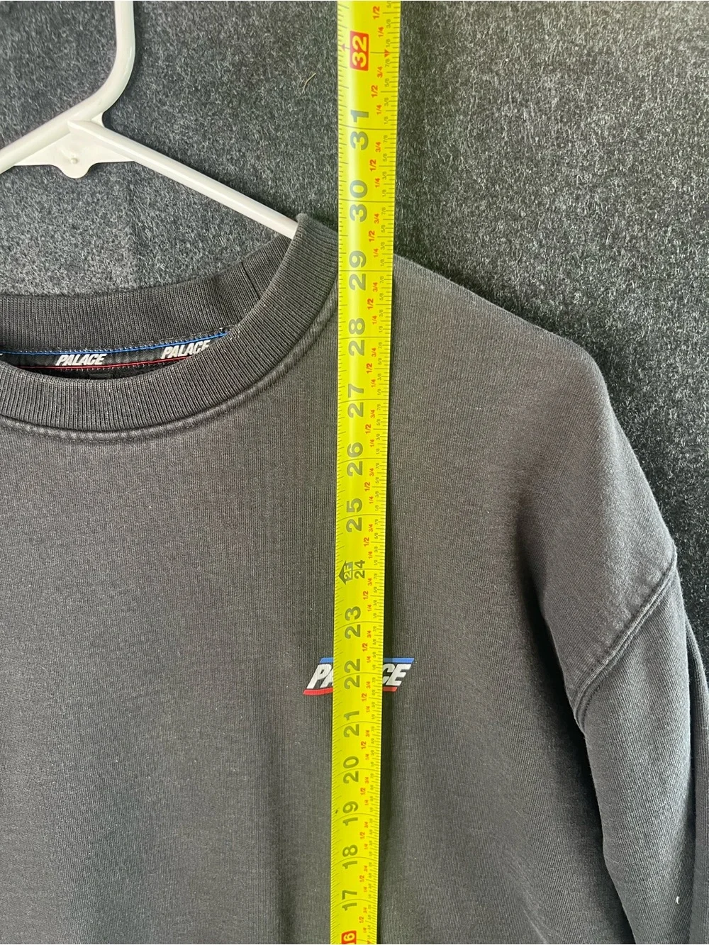 Palace‎ Skateboards Basically A Crew Black Sweatshirt Men’s Size XL Streetwear